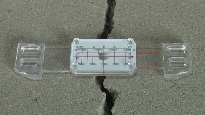Gilson launches a series of concrete crack monitoring devices