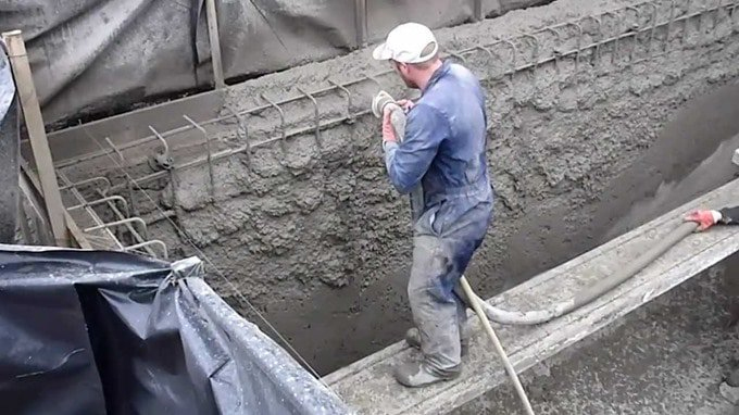 The properties and application of sprayed concrete